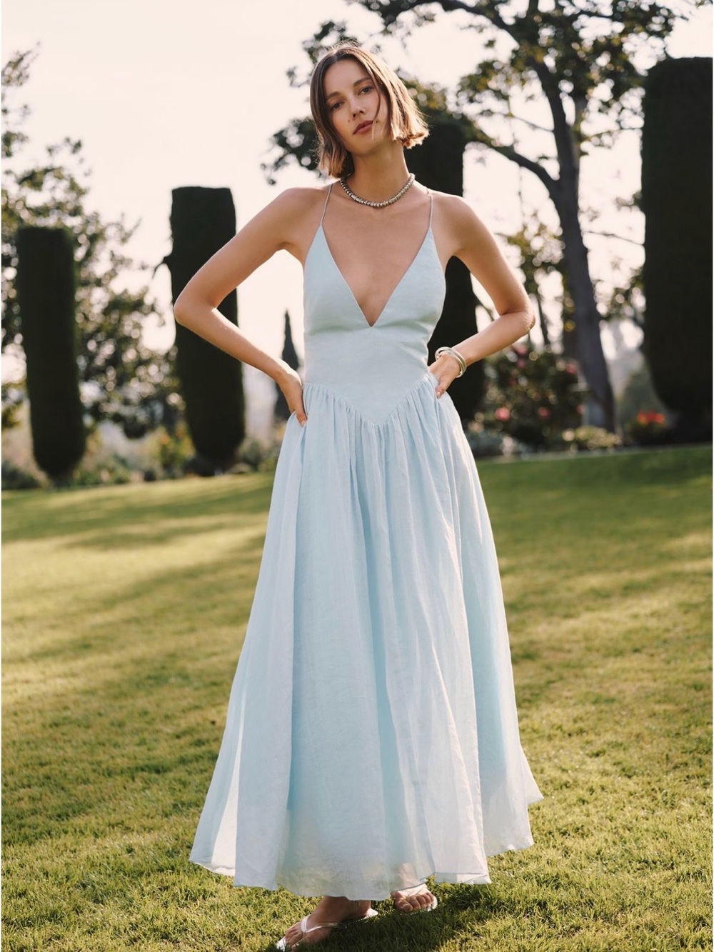 Bardot Arletha Halter-Neck
Maxi Dress